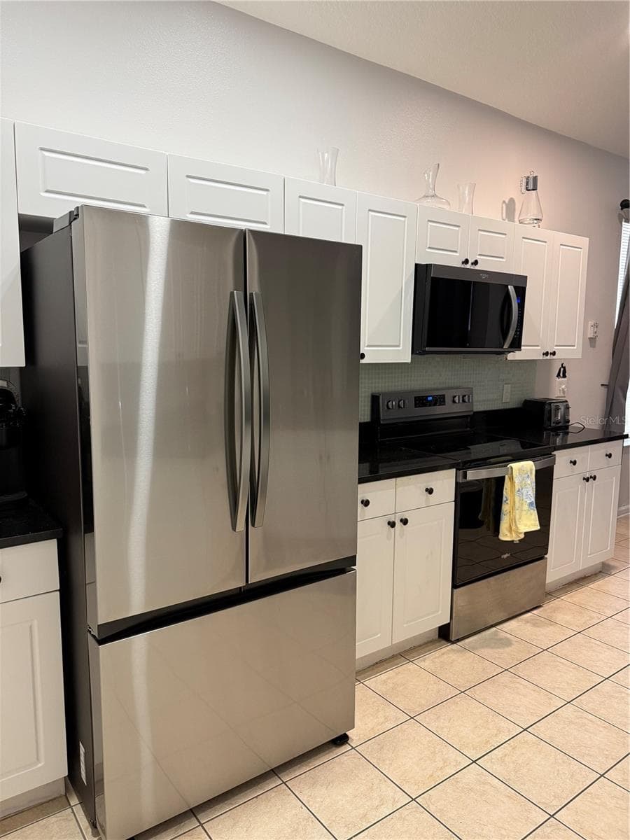 8105 SUN PALM DRIVE — photo 15 of 17