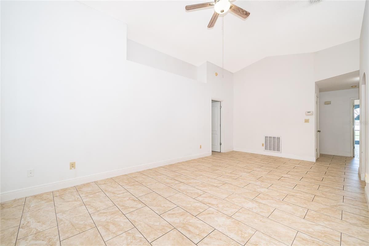 4779 WARRIOR LANE — photo 13 of 29