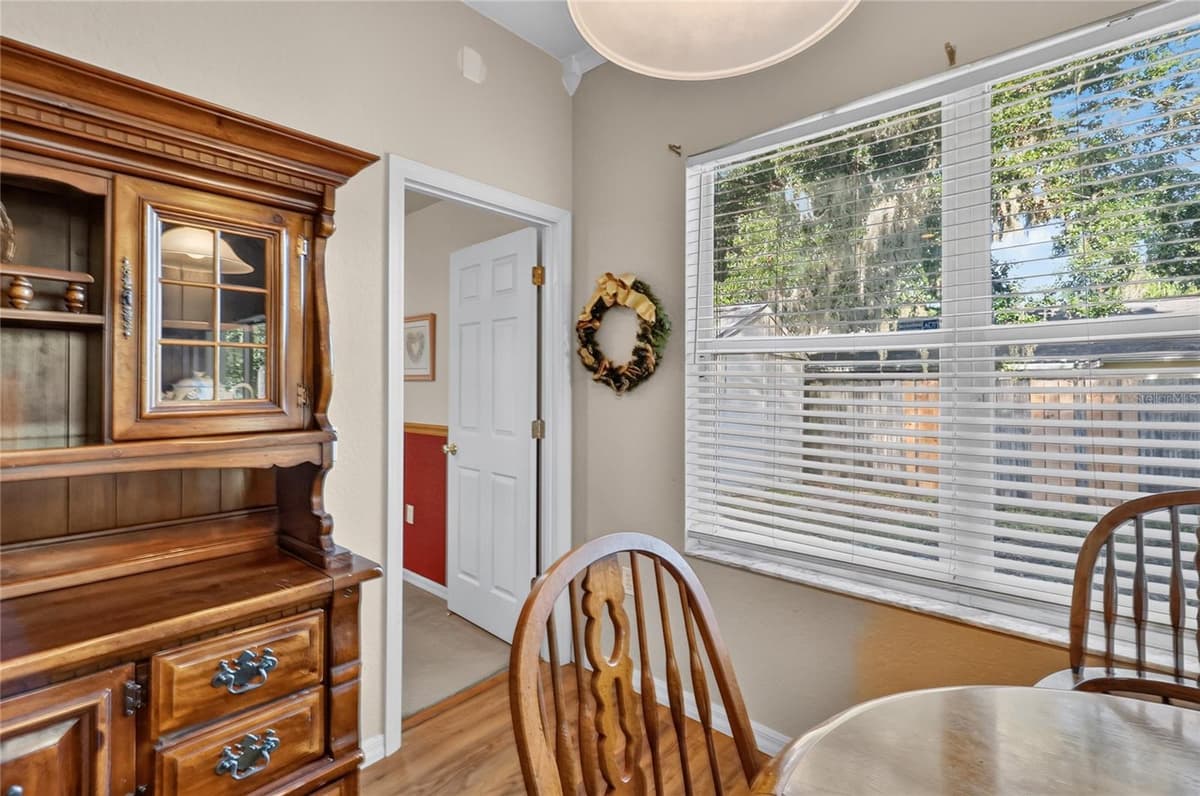 2614 SUNDANCE COURT — photo 37 of 52