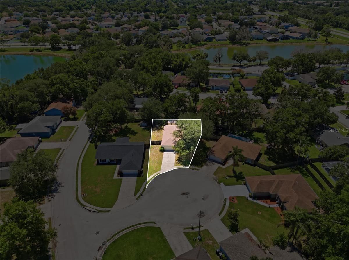 2614 SUNDANCE COURT — photo 2 of 52