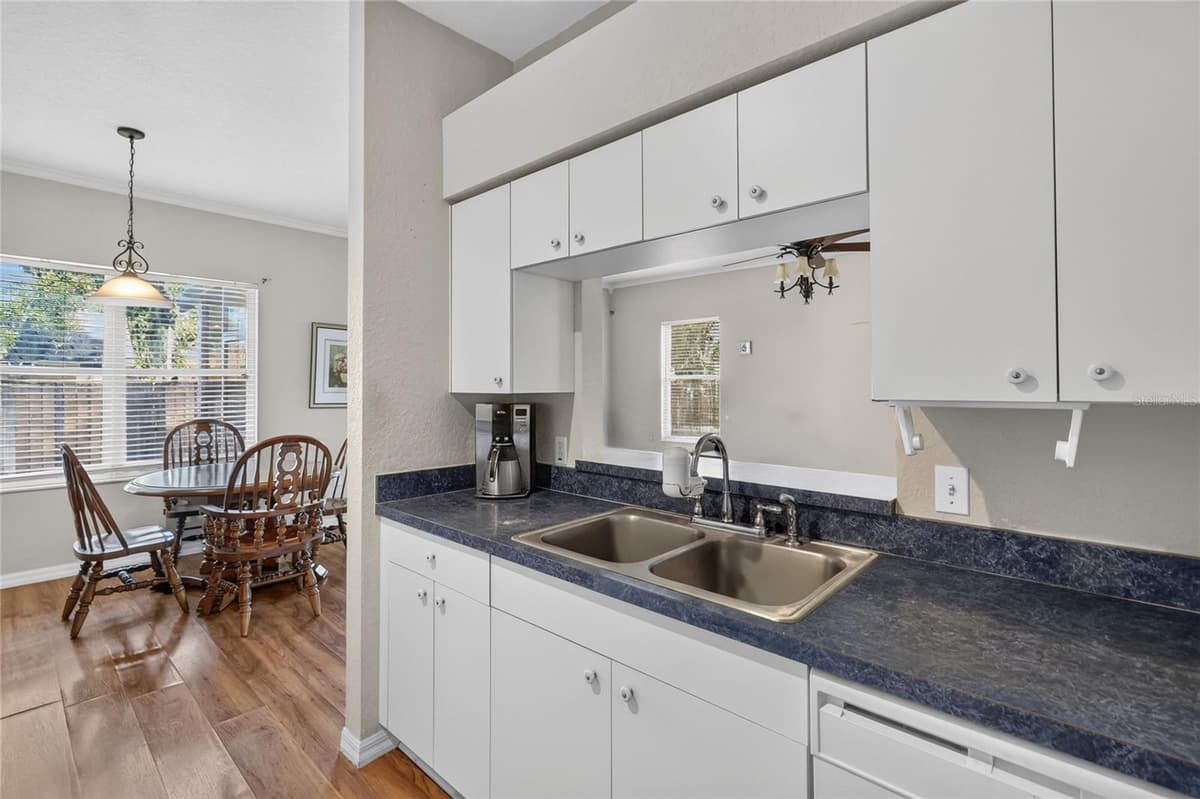 2614 SUNDANCE COURT — photo 25 of 52