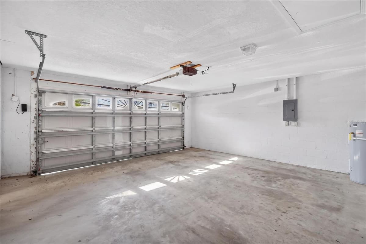 2614 SUNDANCE COURT — photo 43 of 52
