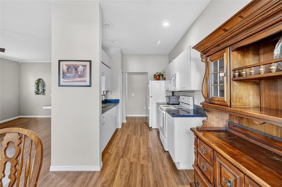 2614 SUNDANCE COURT — photo 20 of 52