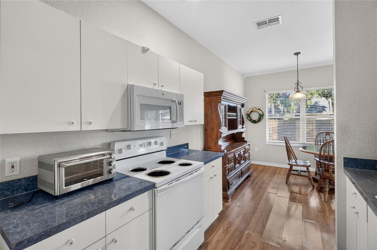 2614 SUNDANCE COURT — photo 22 of 52