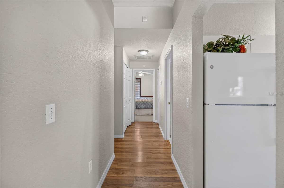 2614 SUNDANCE COURT — photo 31 of 52