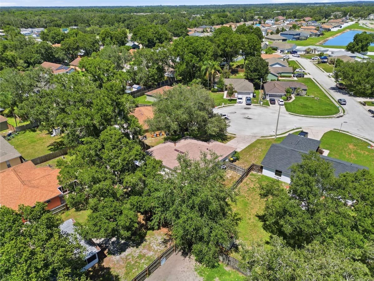 2614 SUNDANCE COURT — photo 50 of 52