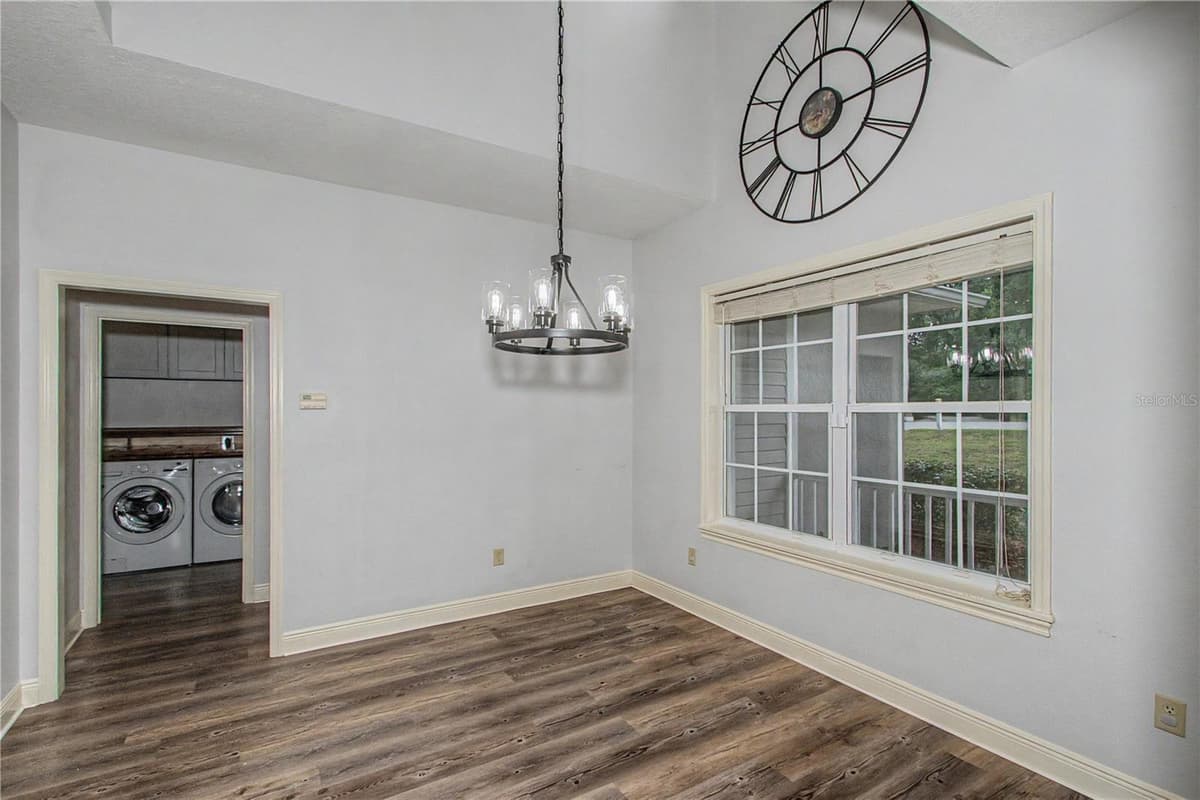 5045 2ND AVENUE — photo 38 of 82