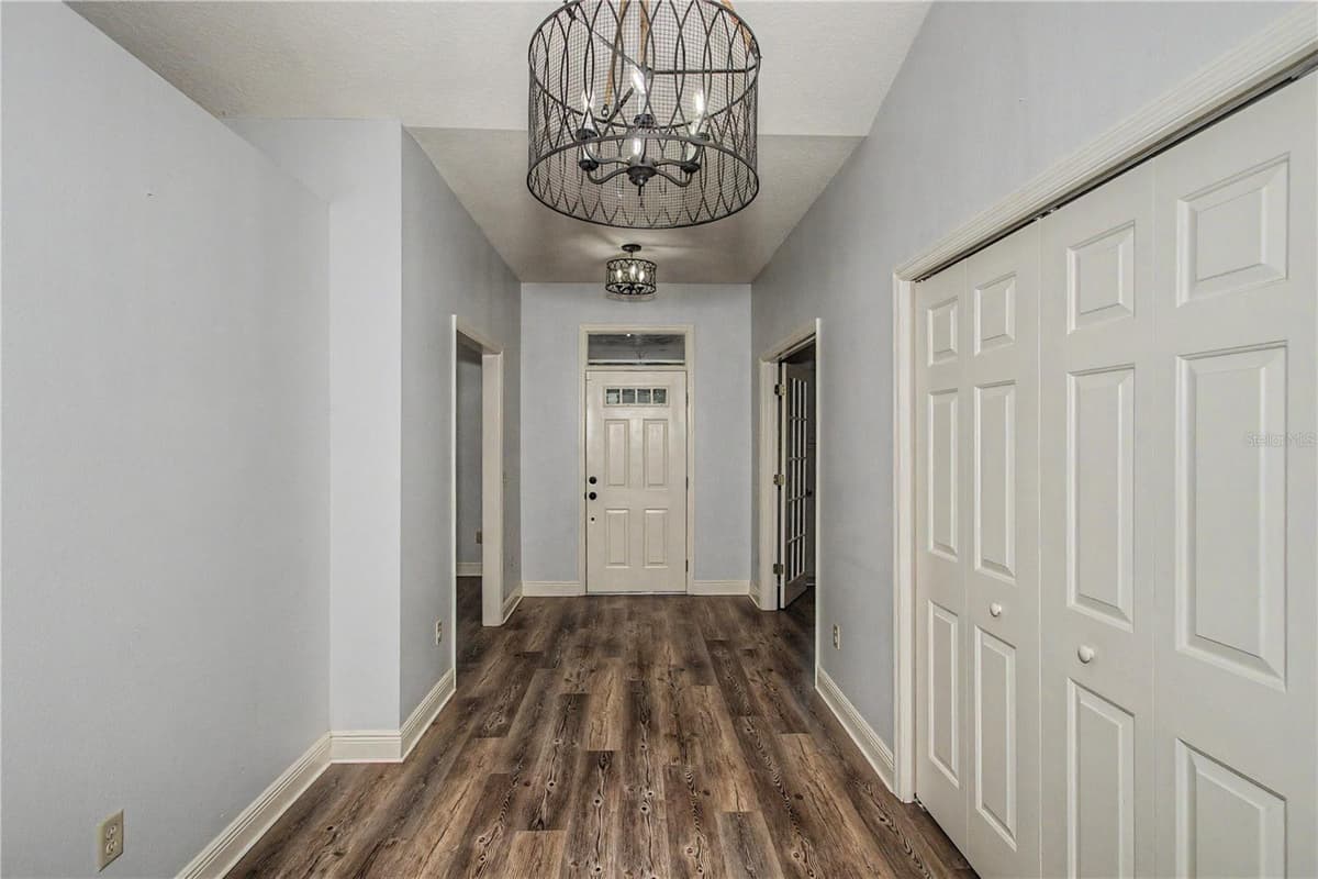 5045 2ND AVENUE — photo 34 of 82