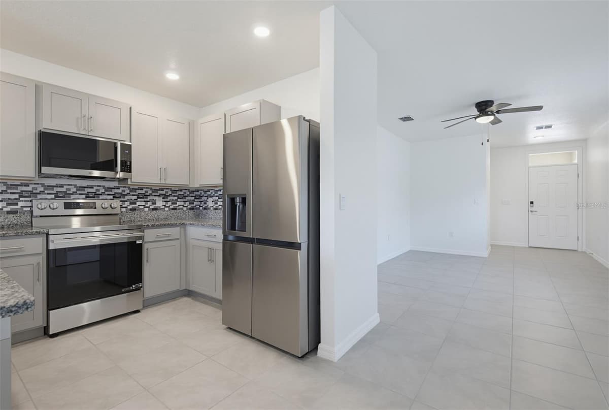 281 CARYOTA COURT — photo 26 of 49