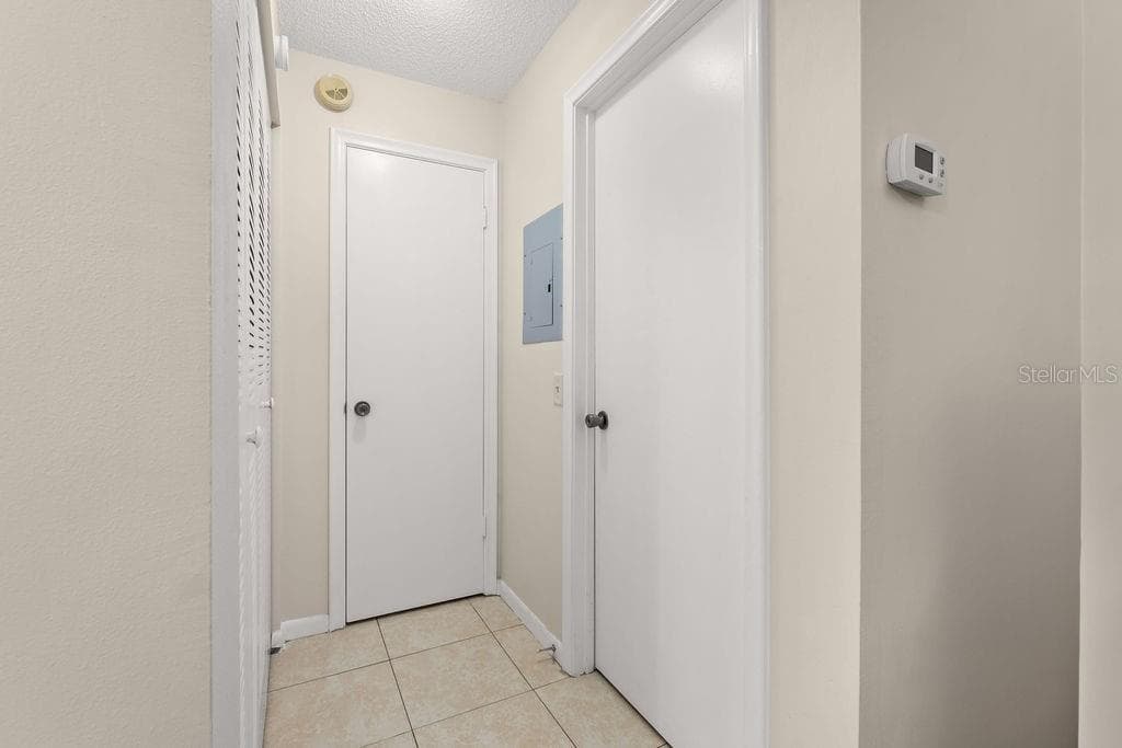 3998 ATRIUM DRIVE — photo 12 of 42
