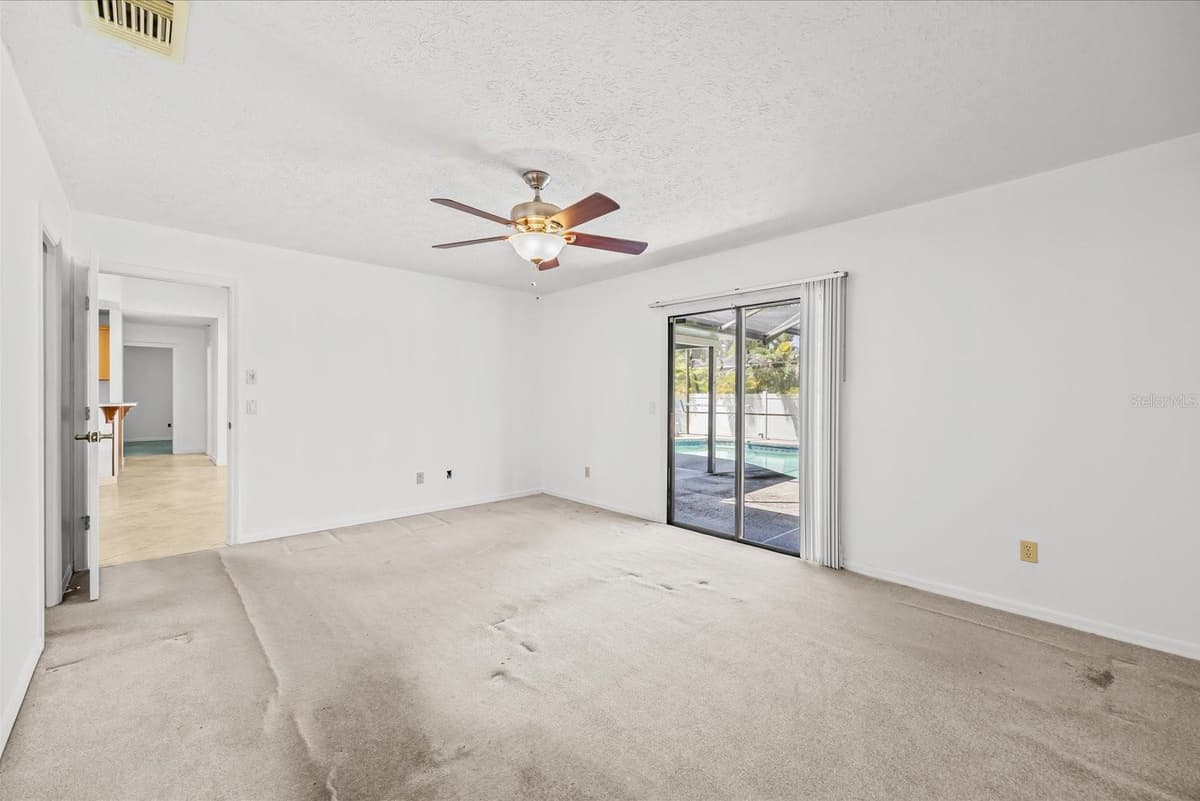 2126 TRENTON LANE — photo 32 of 53