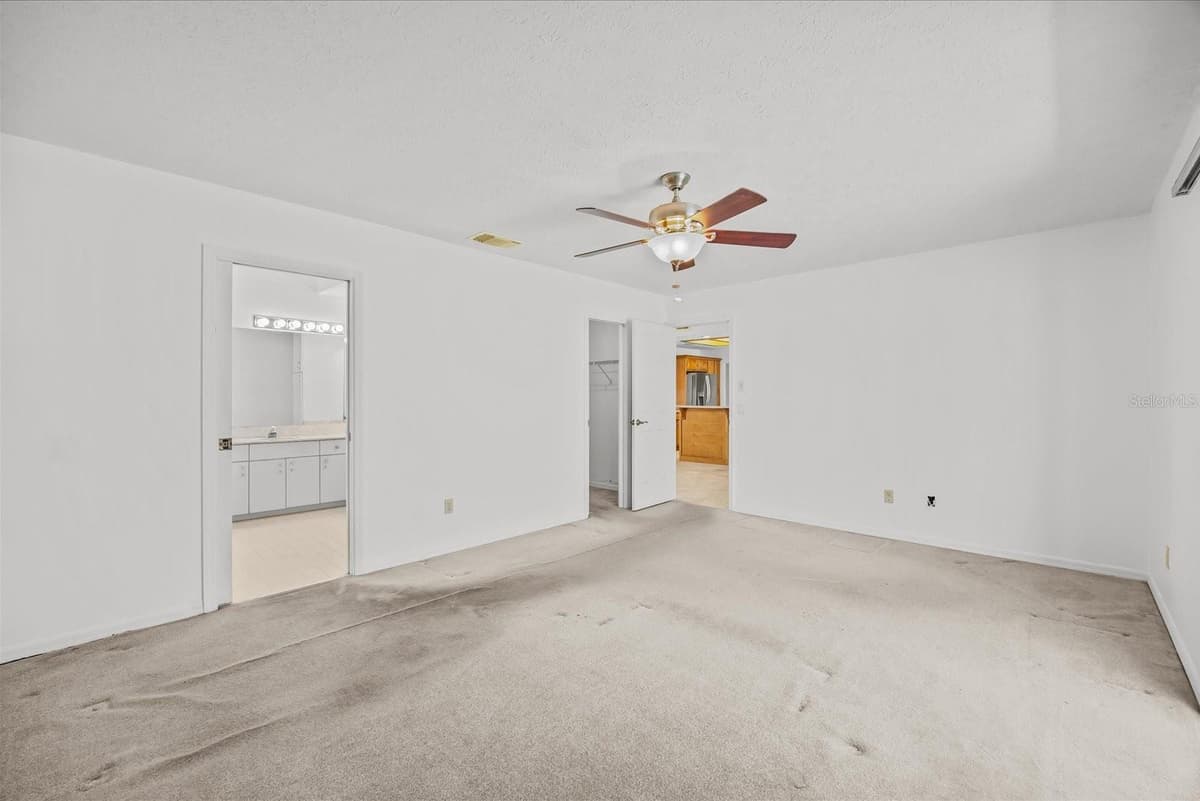 2126 TRENTON LANE — photo 31 of 53