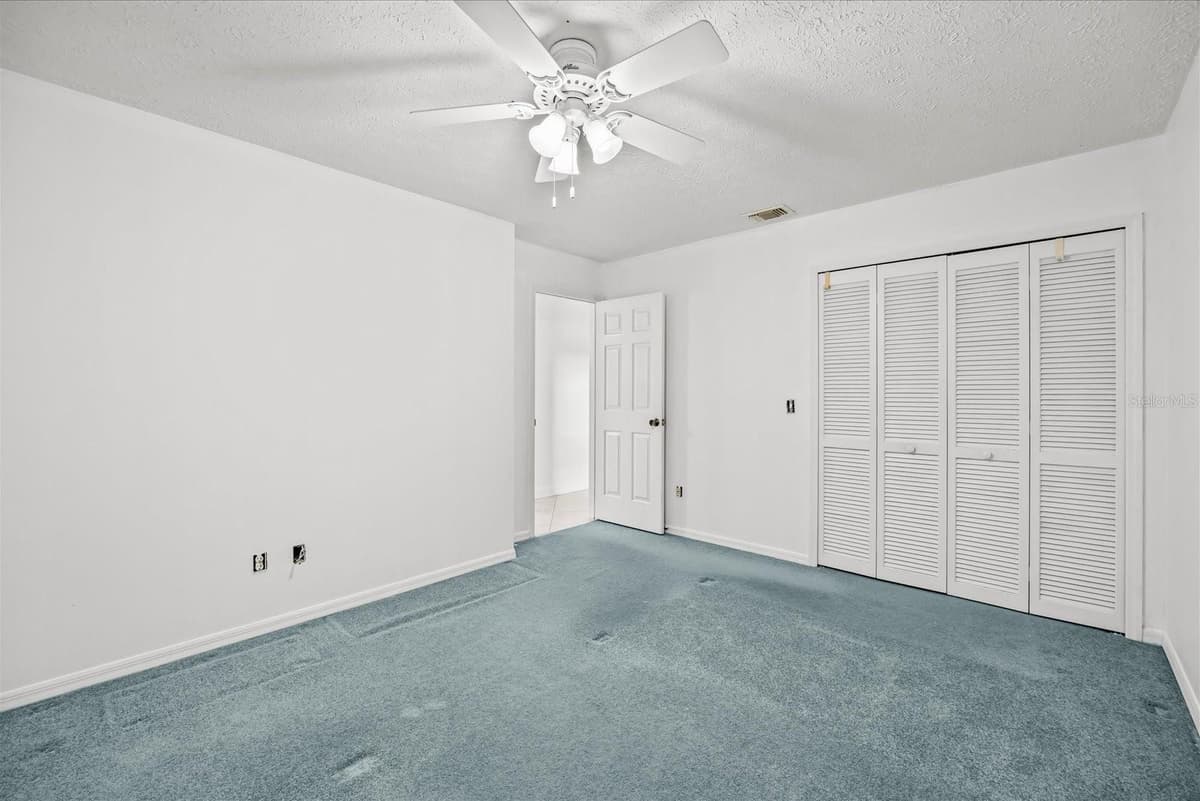 2126 TRENTON LANE — photo 24 of 53