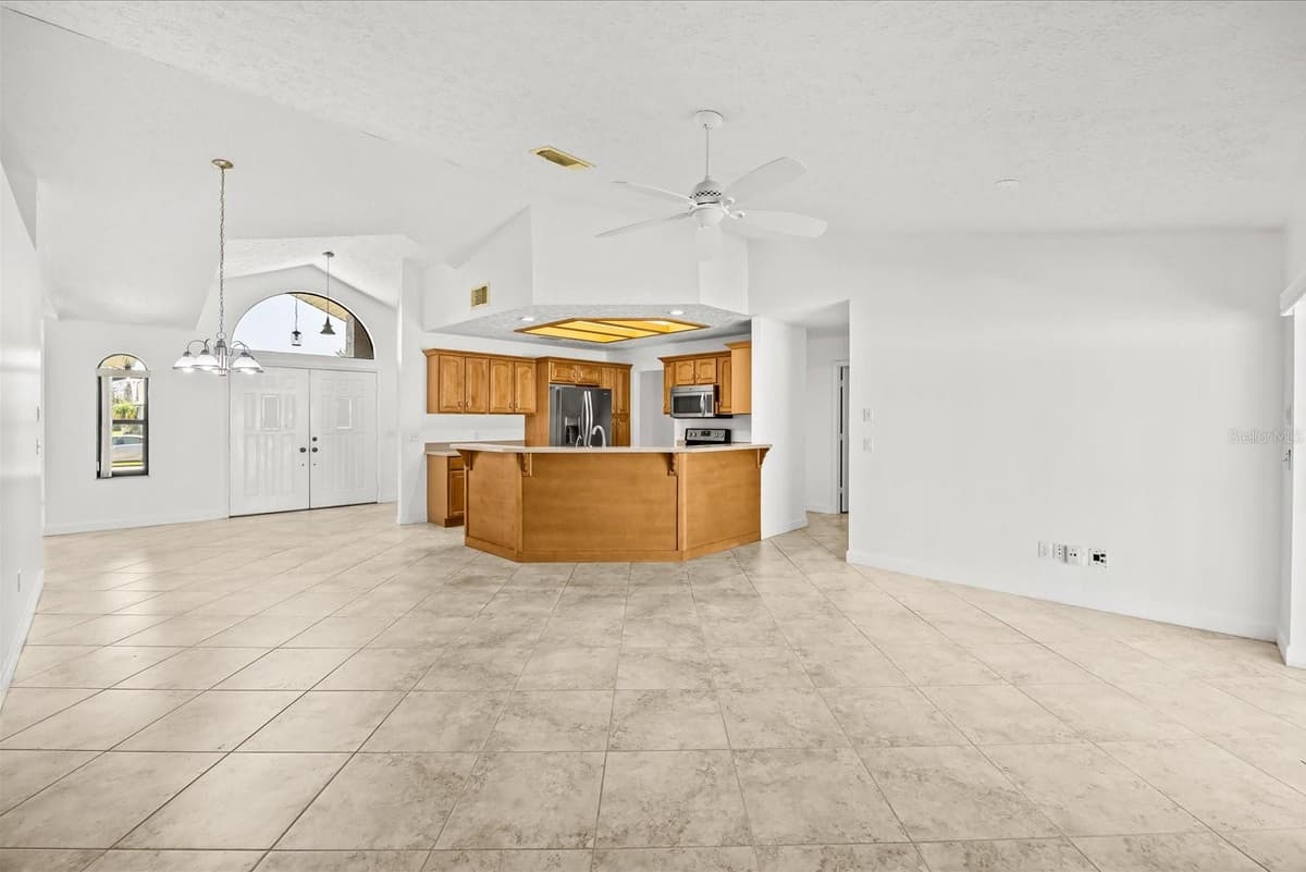 2126 TRENTON LANE — photo 45 of 53