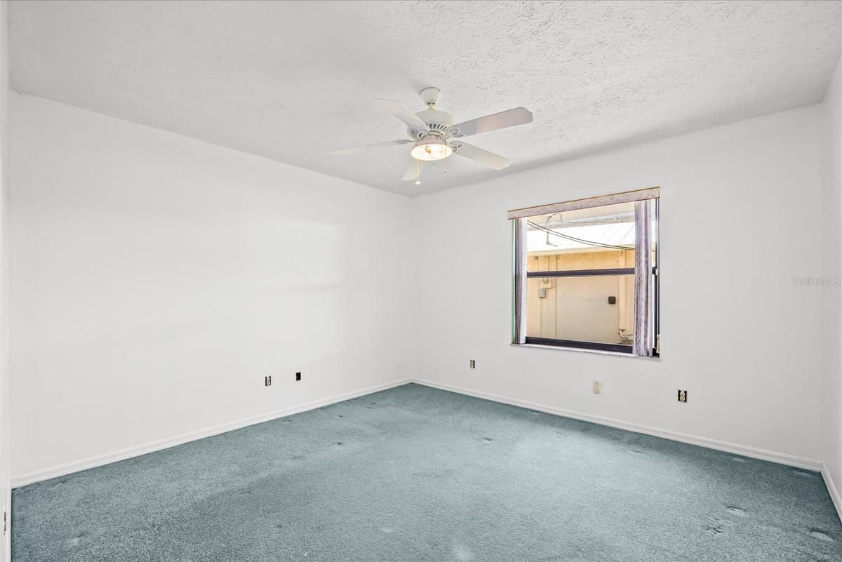 2126 TRENTON LANE — photo 20 of 53