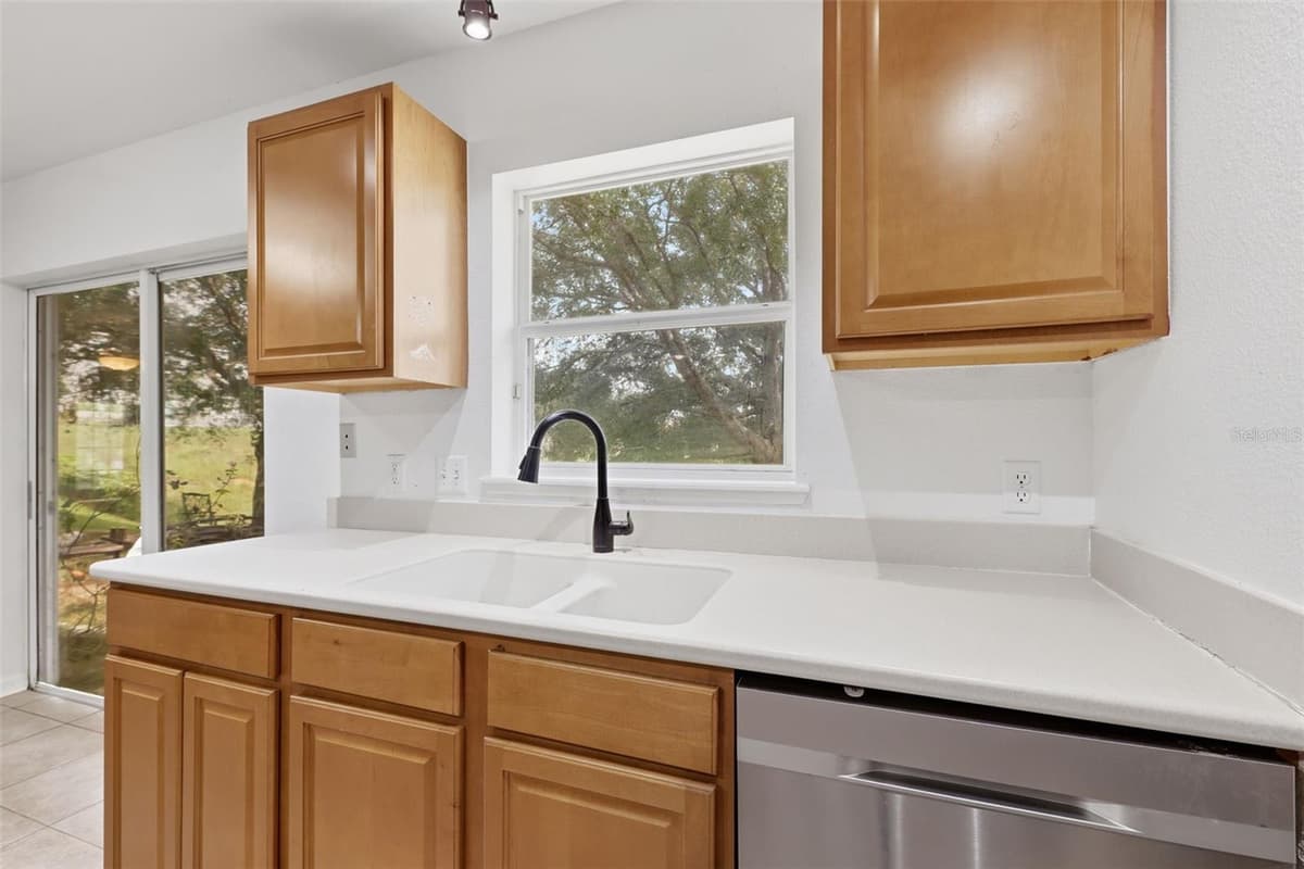 800 MARIETTA LANE — photo 10 of 23