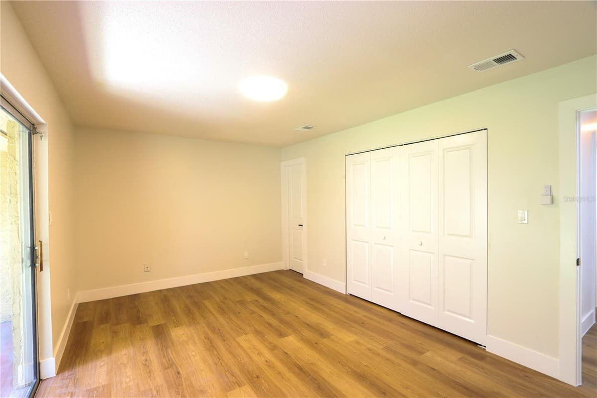 812 PARK LAKE CIRCLE — photo 51 of 56