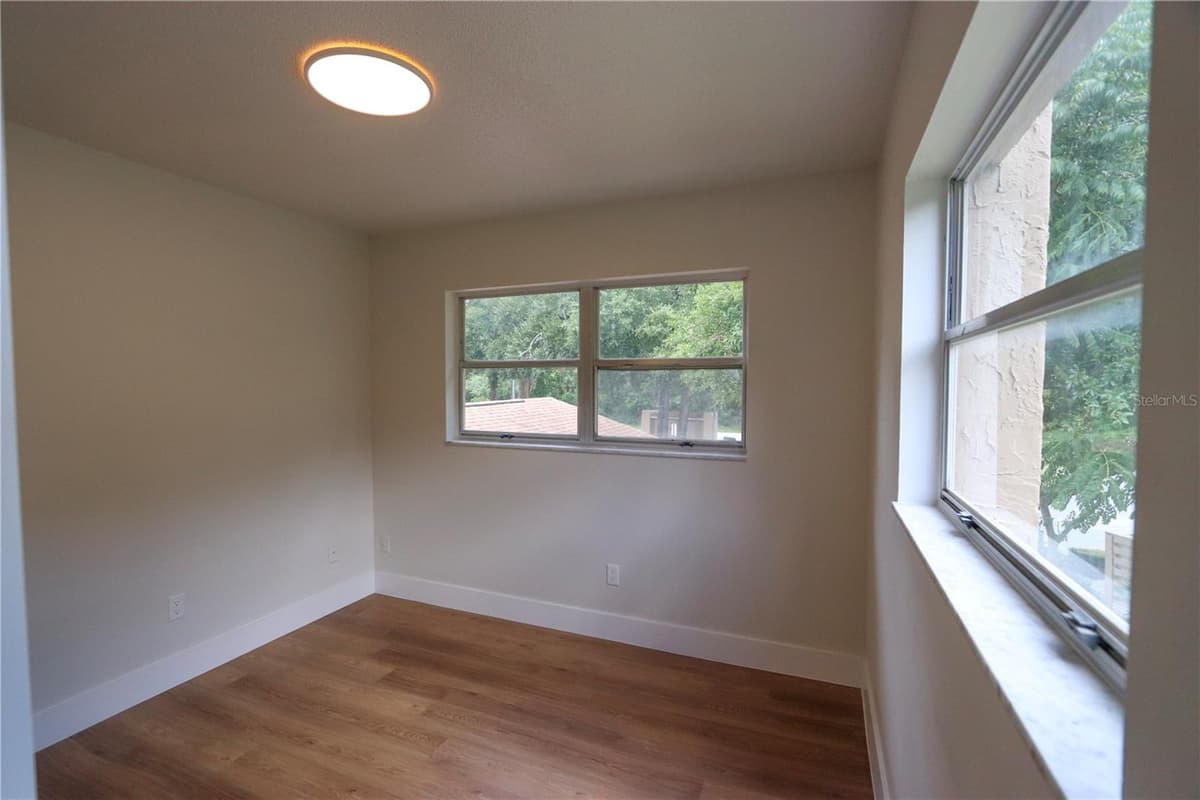 812 PARK LAKE CIRCLE — photo 40 of 56