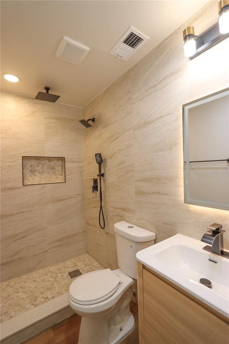 812 PARK LAKE CIRCLE — photo 48 of 56