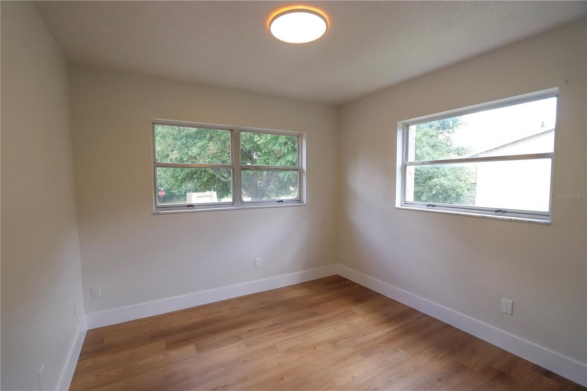 812 PARK LAKE CIRCLE — photo 46 of 56