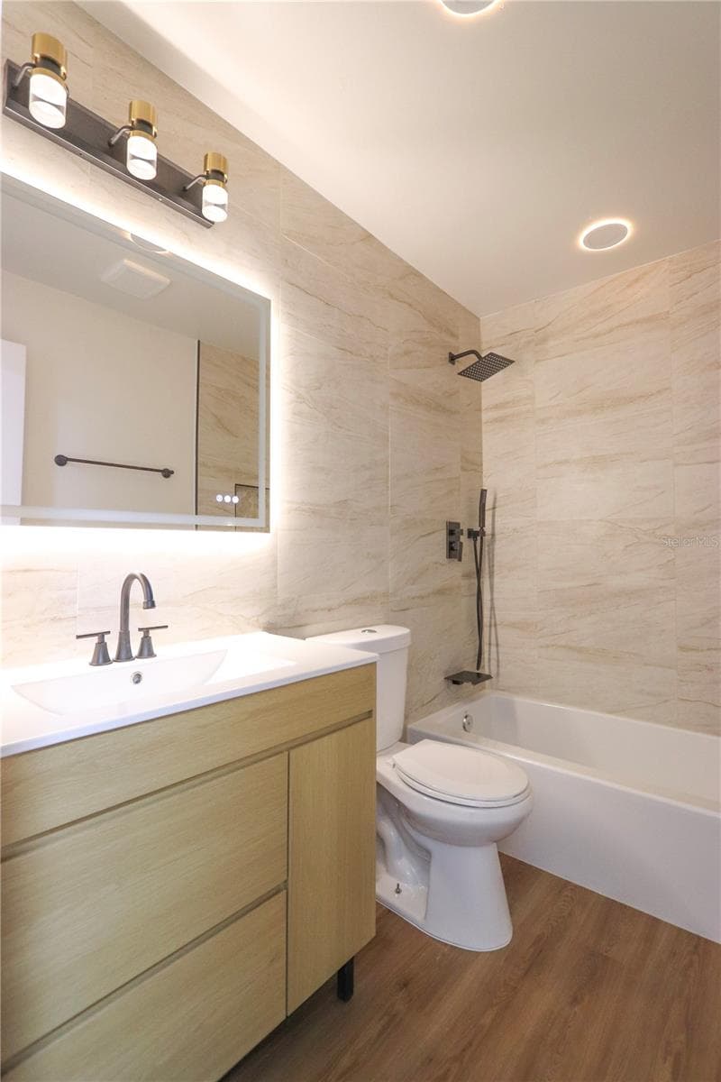 812 PARK LAKE CIRCLE — photo 33 of 56