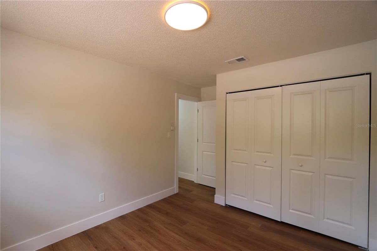812 PARK LAKE CIRCLE — photo 44 of 56