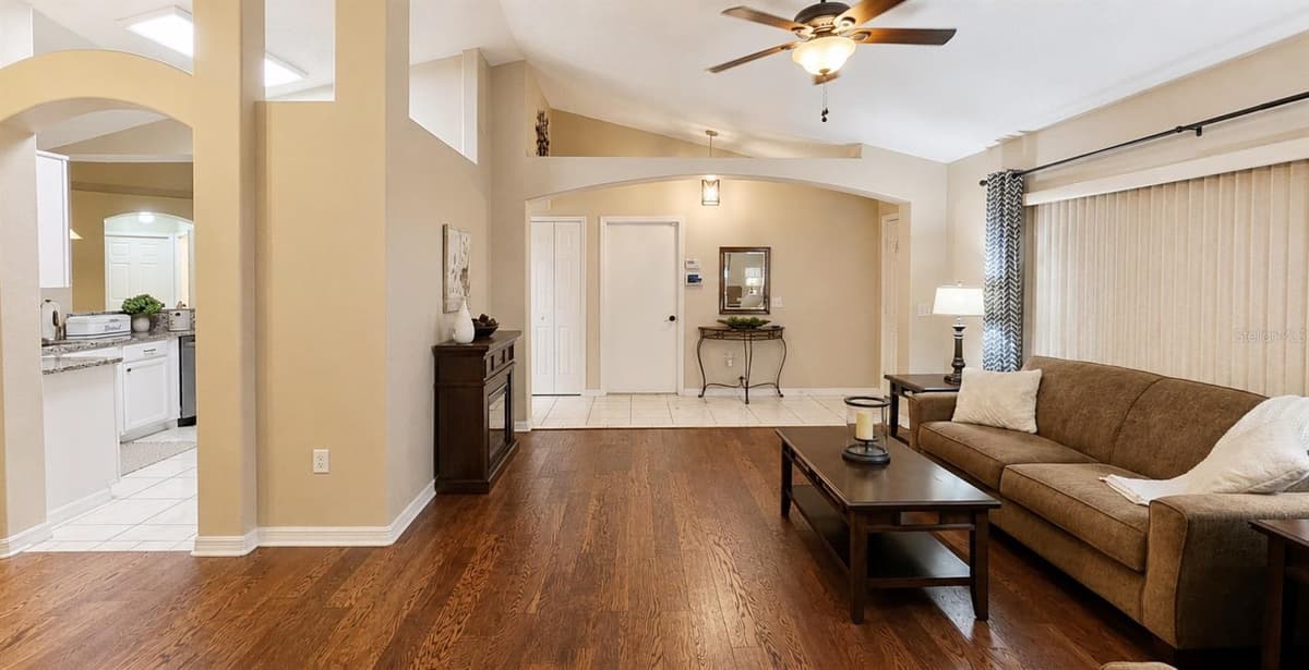 897 VERCELLI STREET — photo 4 of 24
