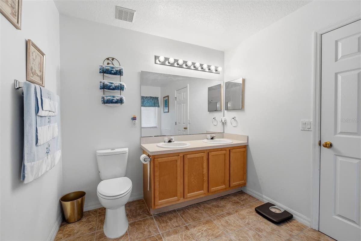 16525 SUNRISE VISTA DRIVE — photo 40 of 66