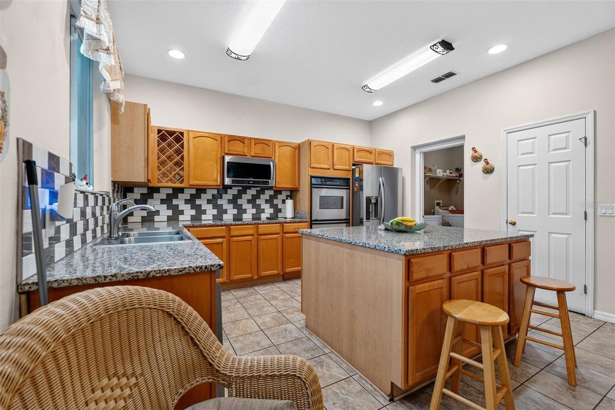 16525 SUNRISE VISTA DRIVE — photo 16 of 66