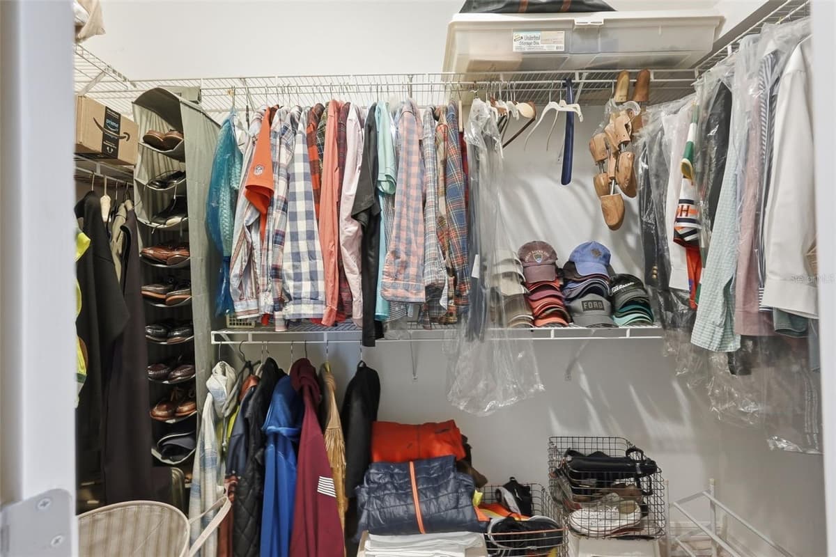 4989 162ND AVENUE — photo 29 of 35