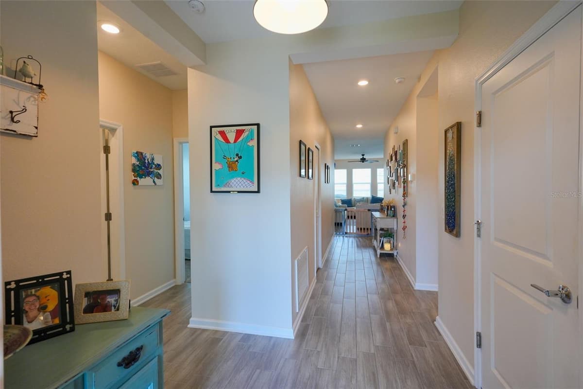 757 CITRUS RESERVE BOULEVARD — photo 4 of 49