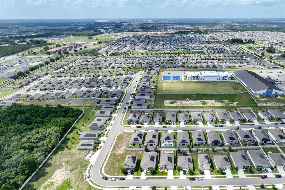 757 CITRUS RESERVE BOULEVARD — photo 47 of 49