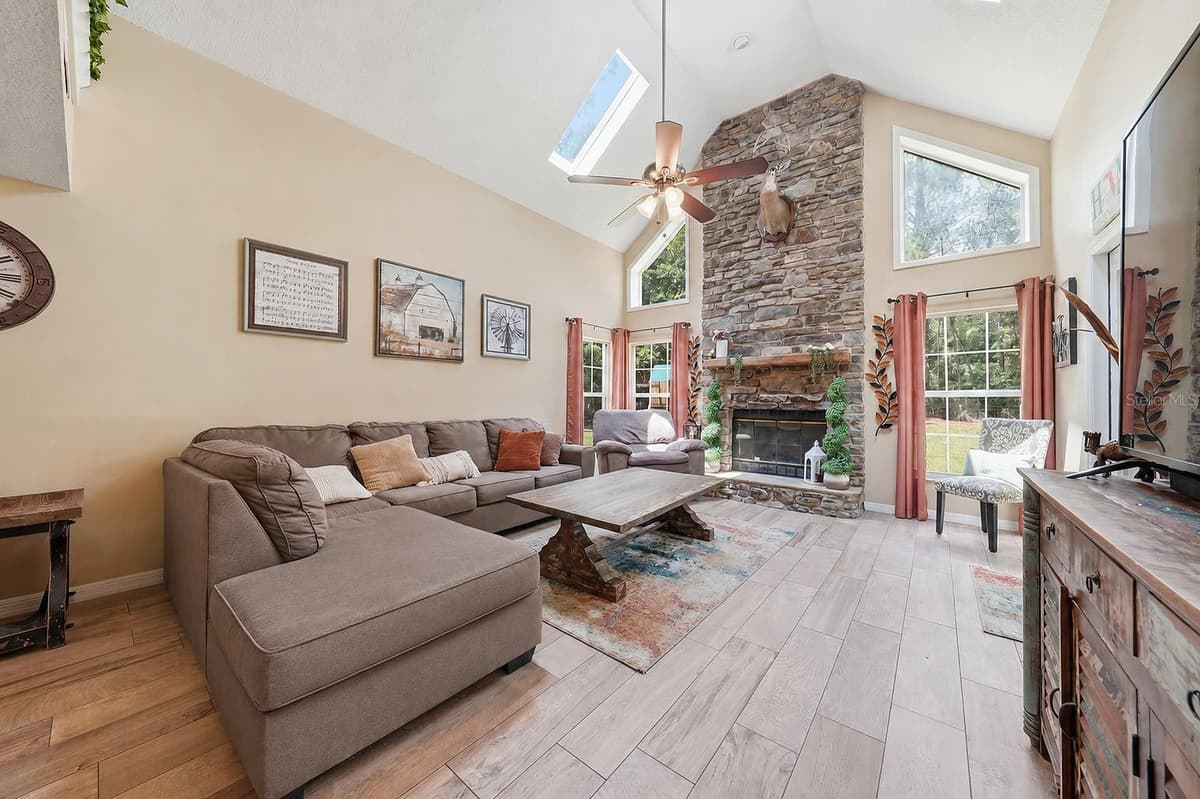 44131 PARKWAY LANE — photo 5 of 51