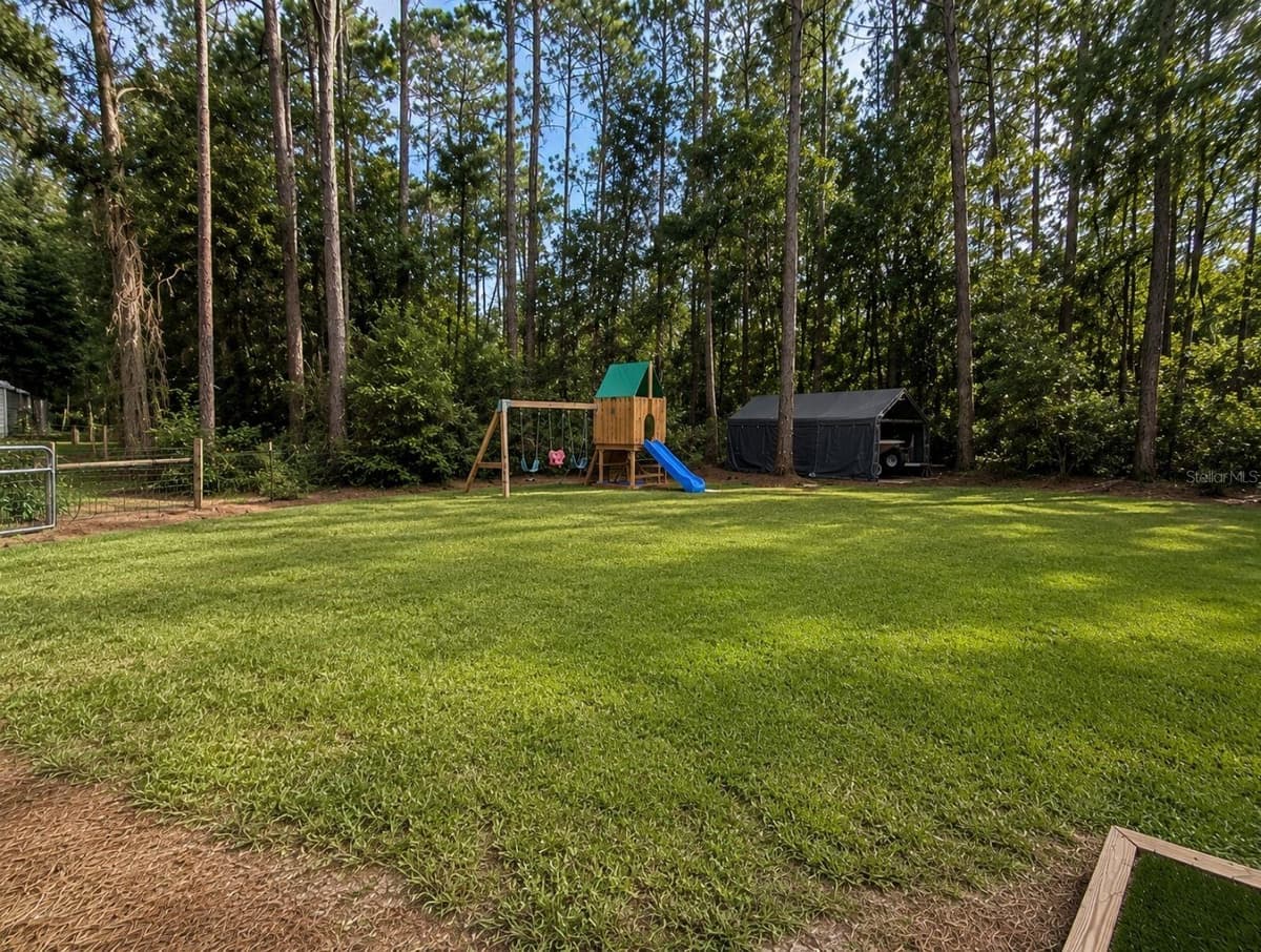 44131 PARKWAY LANE — photo 44 of 51