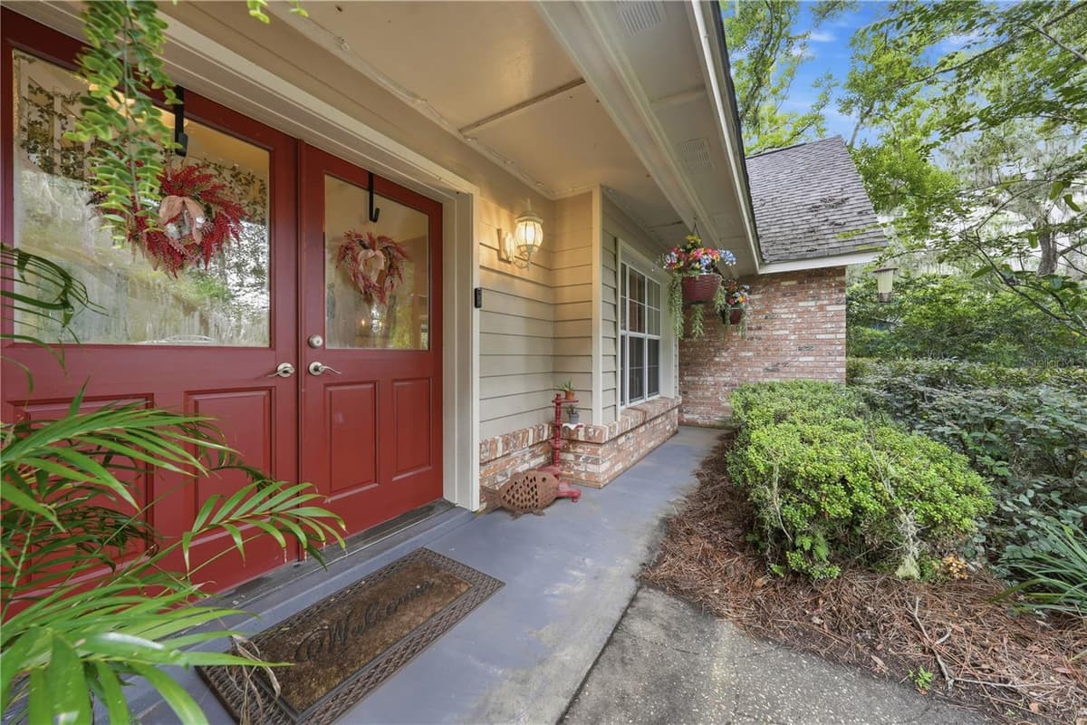 44131 PARKWAY LANE — photo 3 of 51