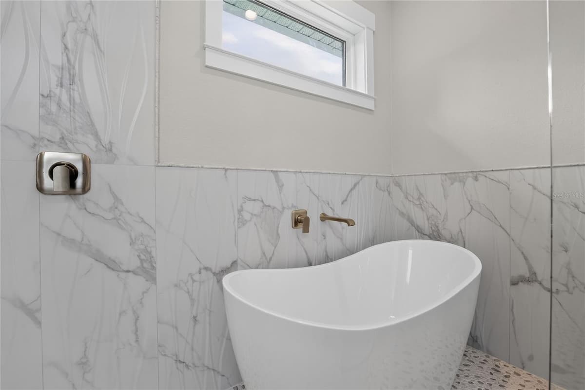 14422 CHAMBERLAIN BOULEVARD — photo 30 of 63
