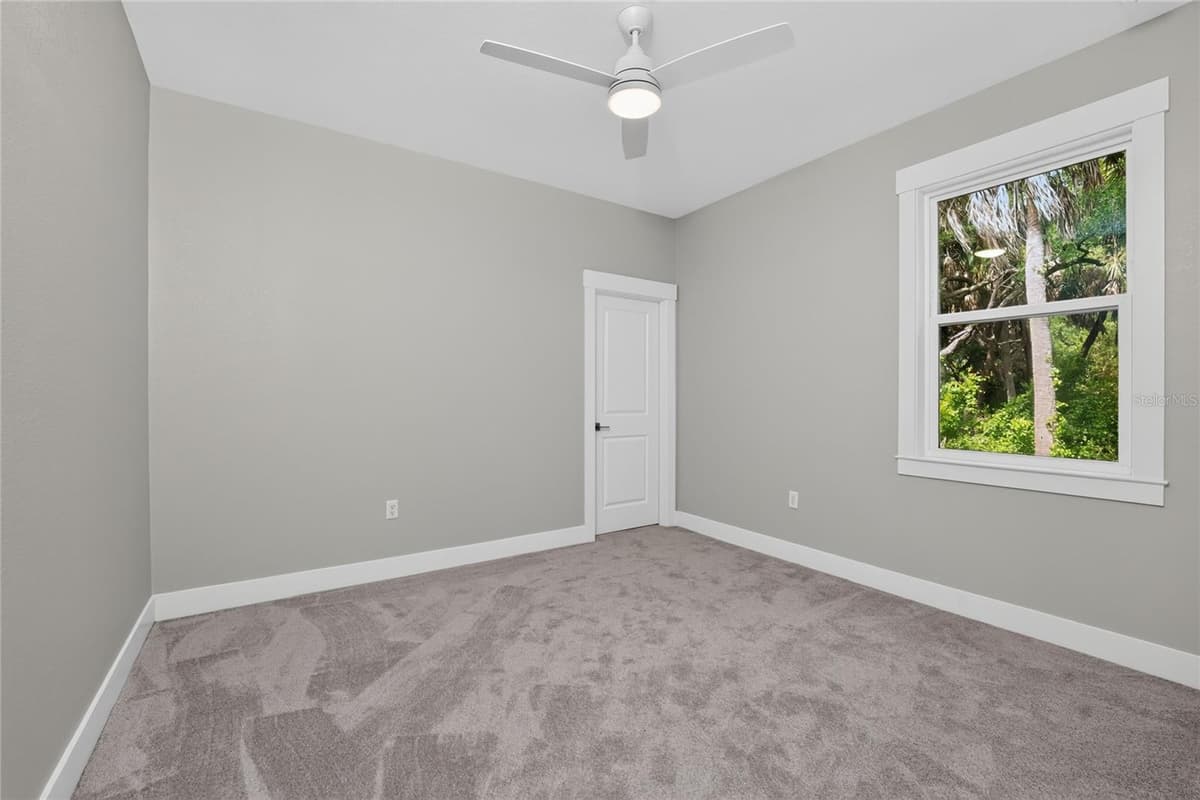 14422 CHAMBERLAIN BOULEVARD — photo 37 of 63