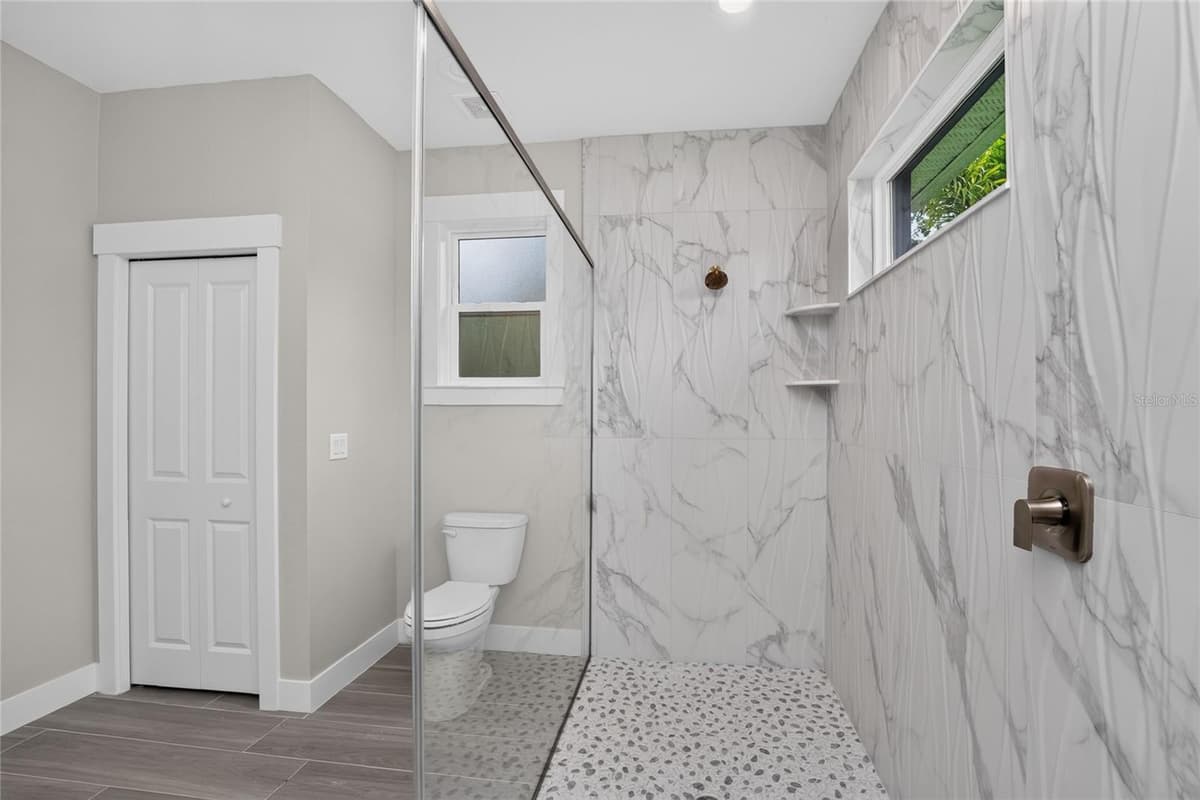 14422 CHAMBERLAIN BOULEVARD — photo 33 of 63