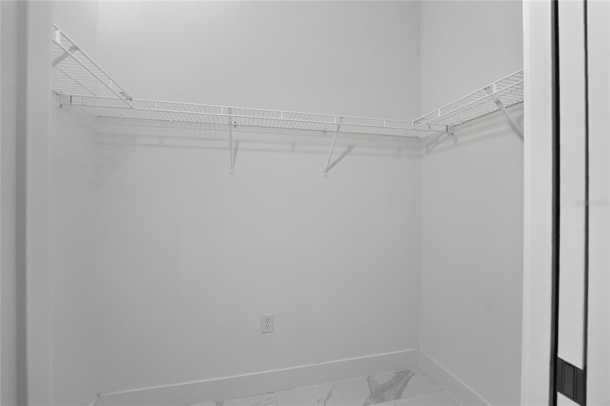 14422 CHAMBERLAIN BOULEVARD — photo 35 of 63