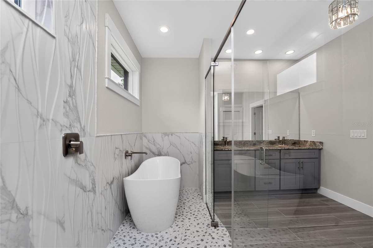 14422 CHAMBERLAIN BOULEVARD — photo 31 of 63