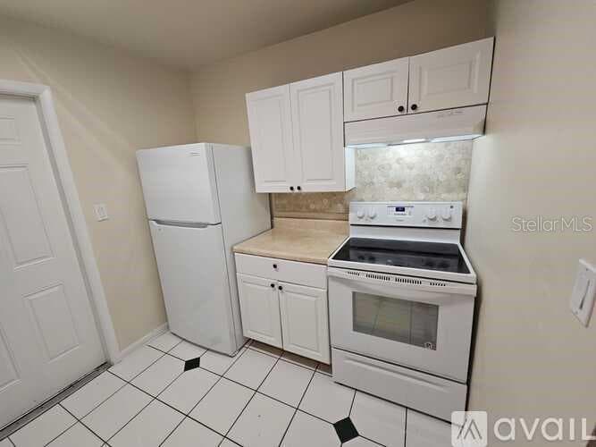 21299 COULTON AVENUE — photo 13 of 20
