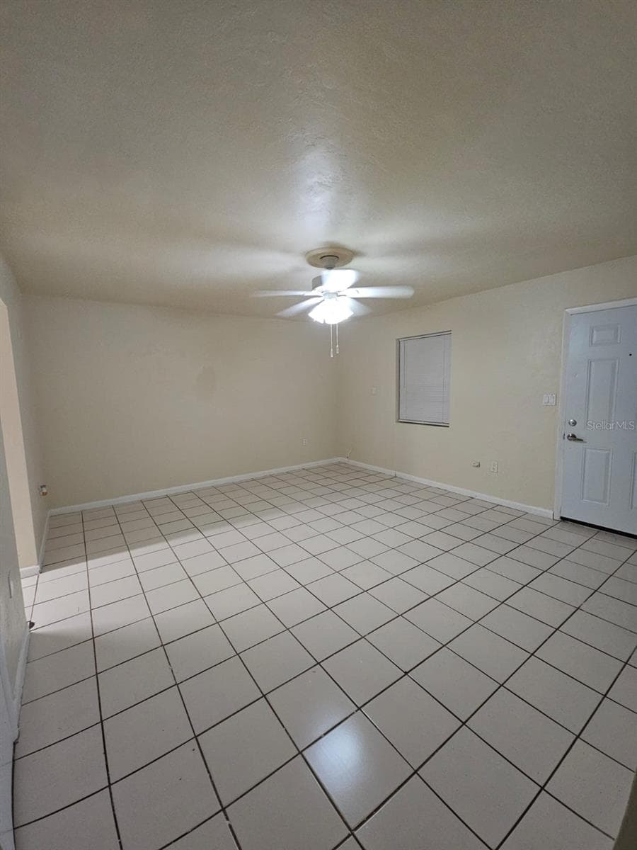 21299 COULTON AVENUE — photo 14 of 20