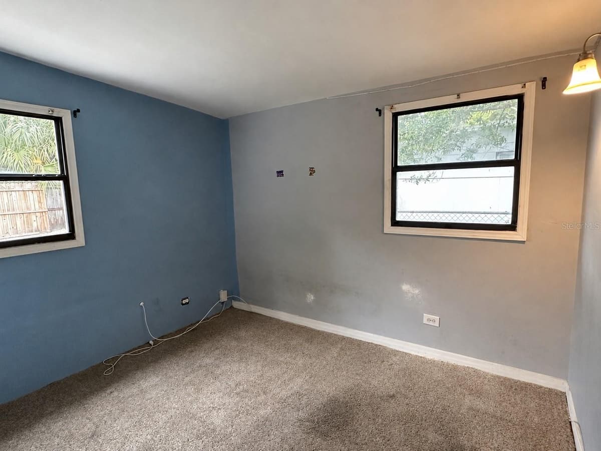 1519 LYNN AVENUE — photo 12 of 19