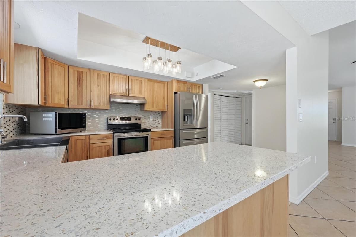 4089 KING RICHARD DRIVE — photo 11 of 32