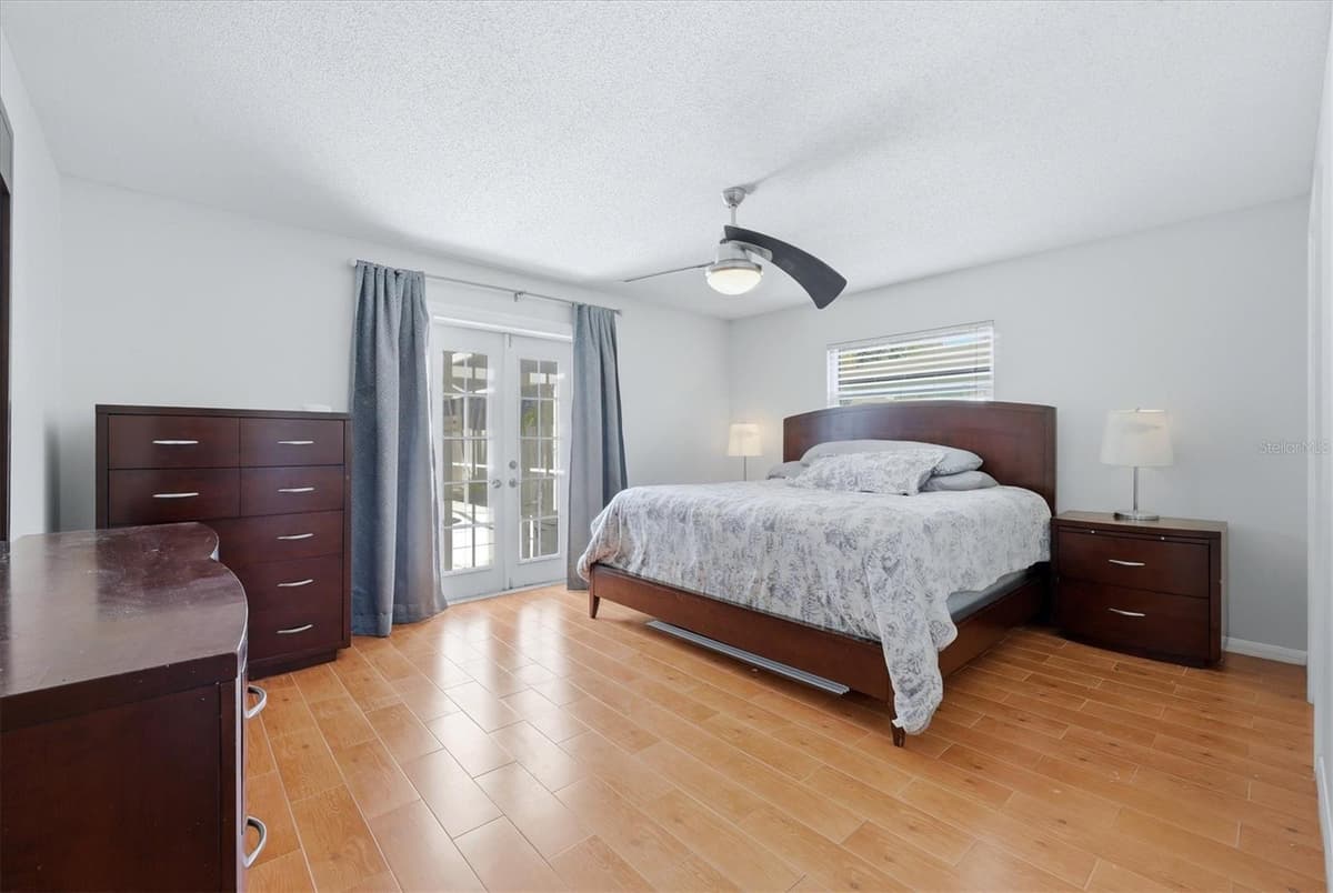 4089 KING RICHARD DRIVE — photo 18 of 32