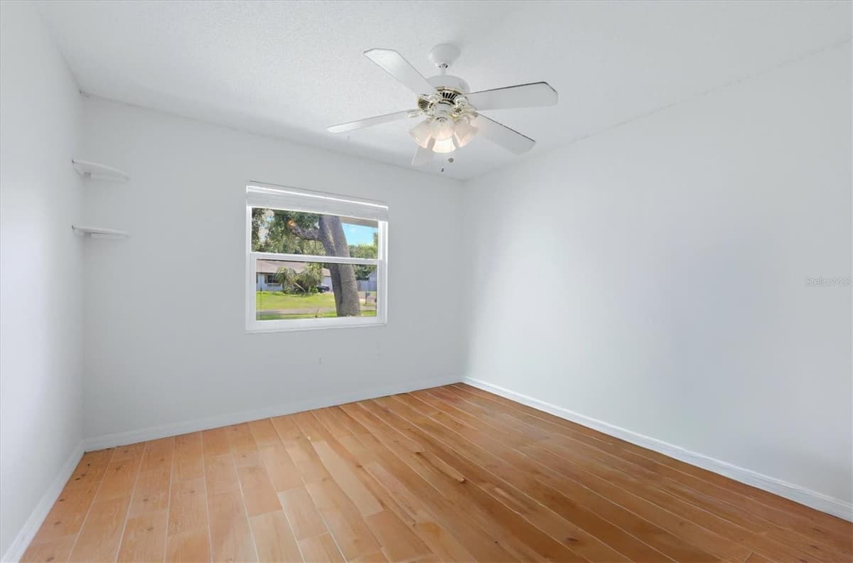 4089 KING RICHARD DRIVE — photo 23 of 32