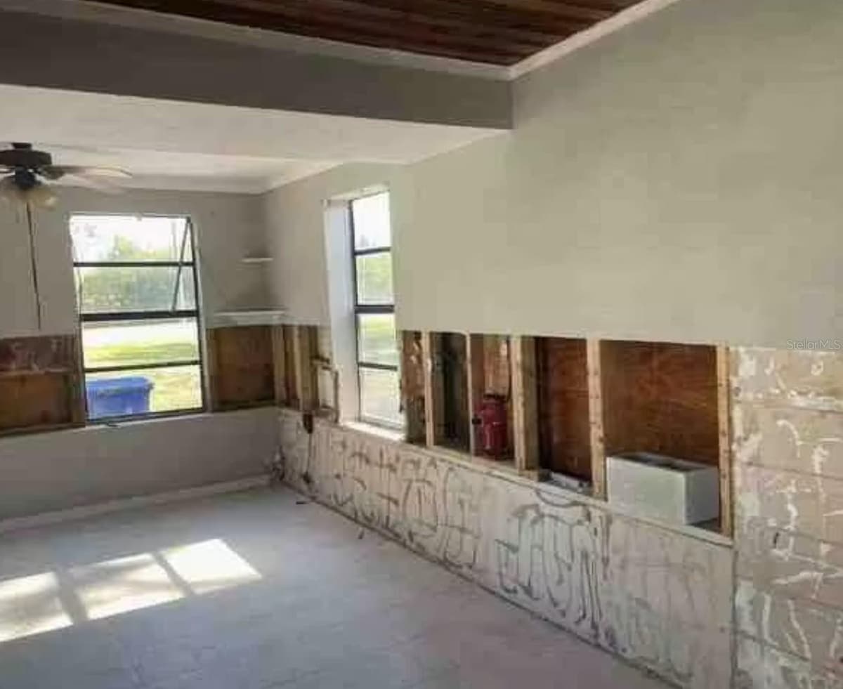 806 SHELL POINT ROAD — photo 8 of 14