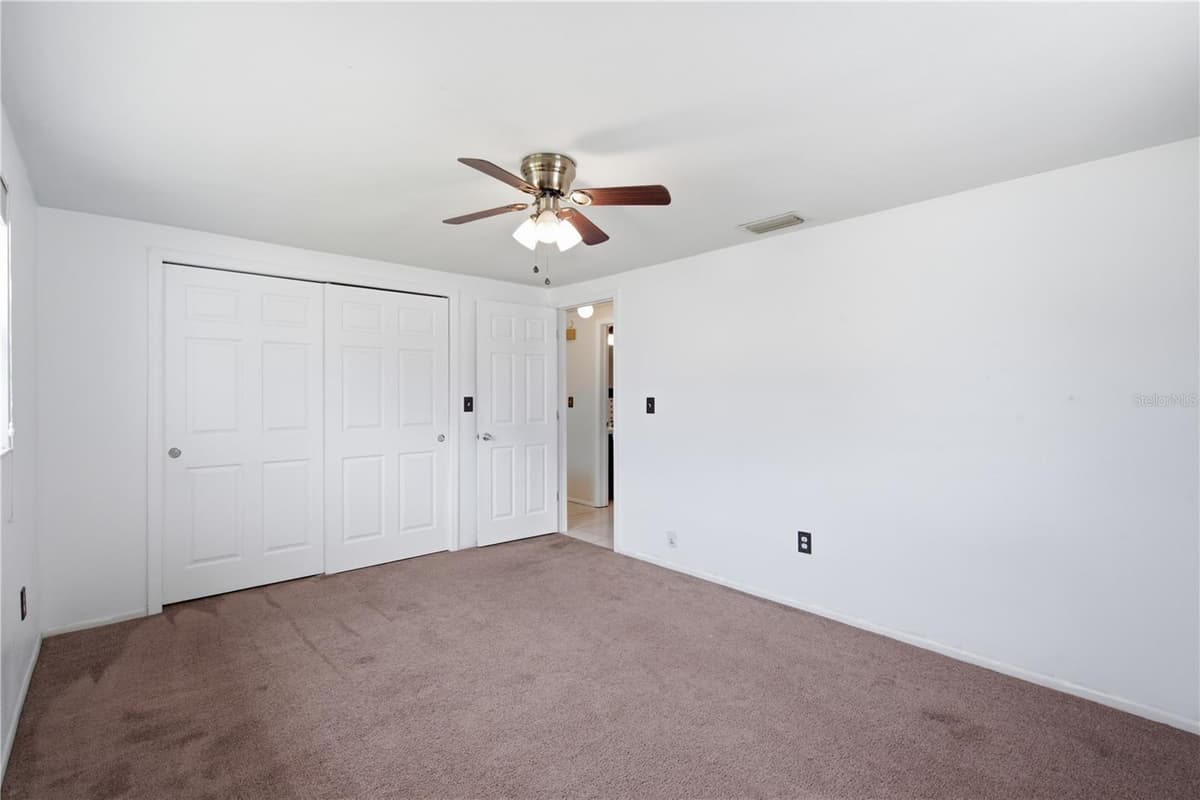6345 PATELLA AVENUE — photo 24 of 44