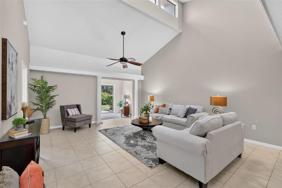 2214 CYPRESS COVE DRIVE — photo 11 of 35