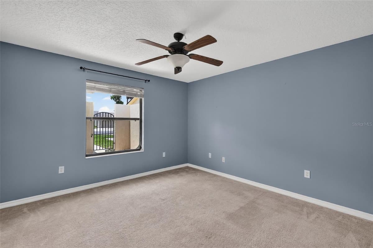 2214 CYPRESS COVE DRIVE — photo 25 of 35